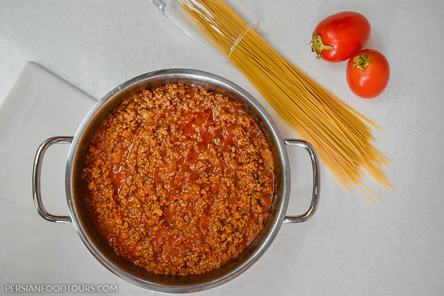Persian Macaroni's sauce